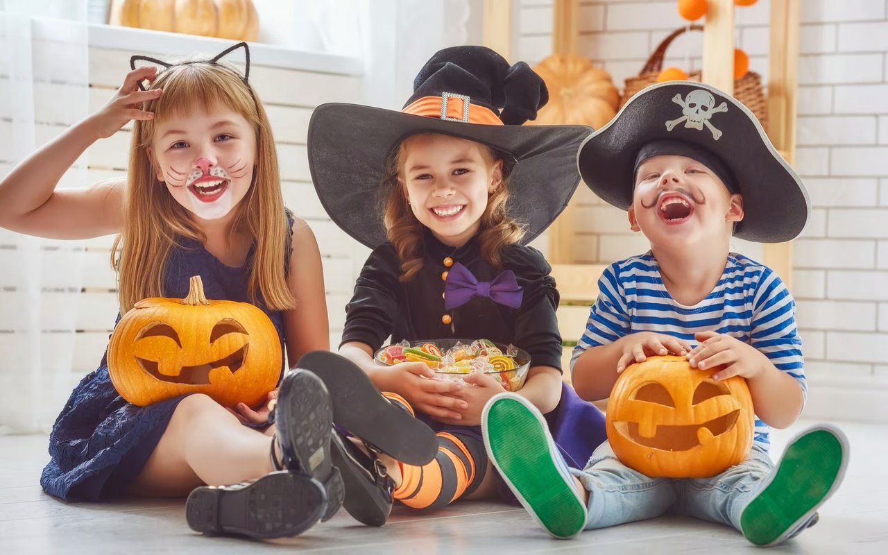Celebrate “Spooky Saturday”, October 28, 2017!