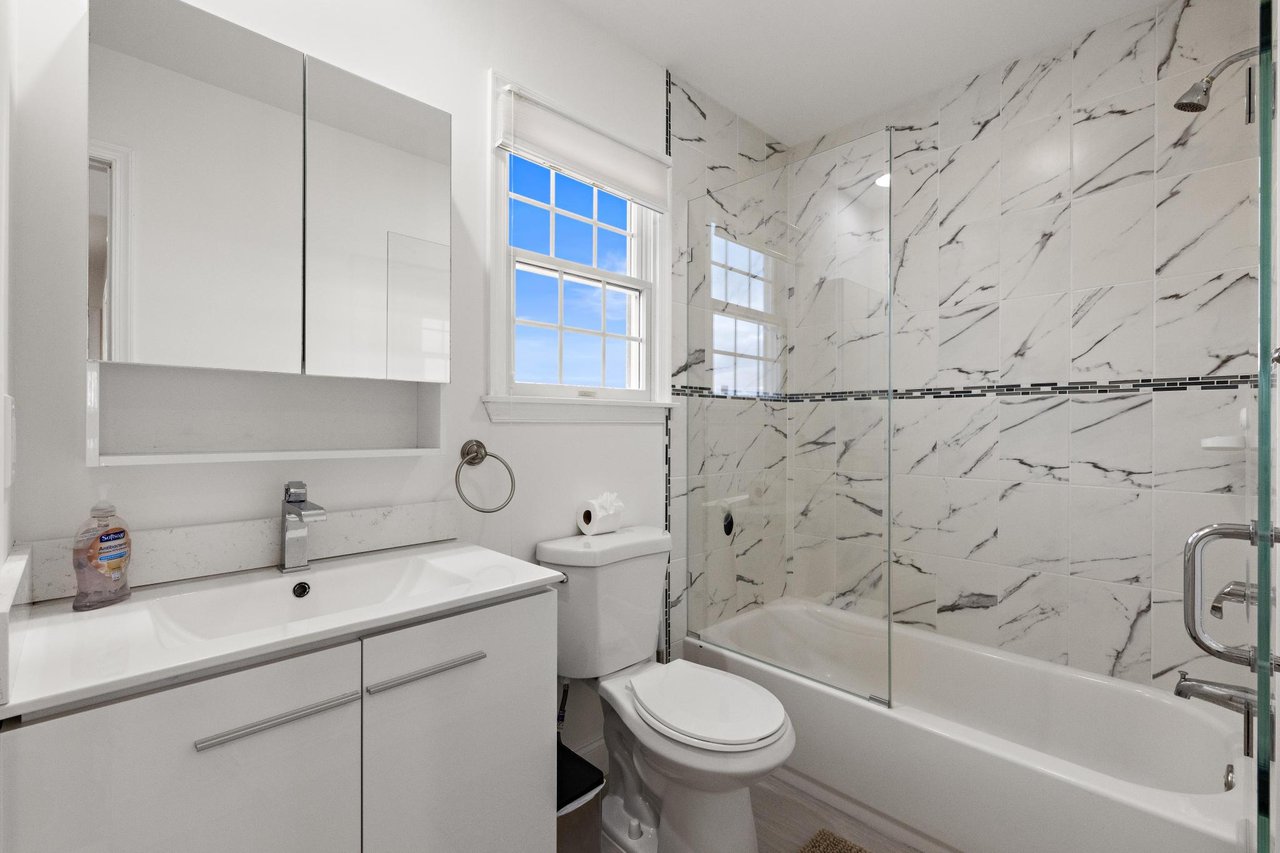 83 W California Avenue, Brant Beach