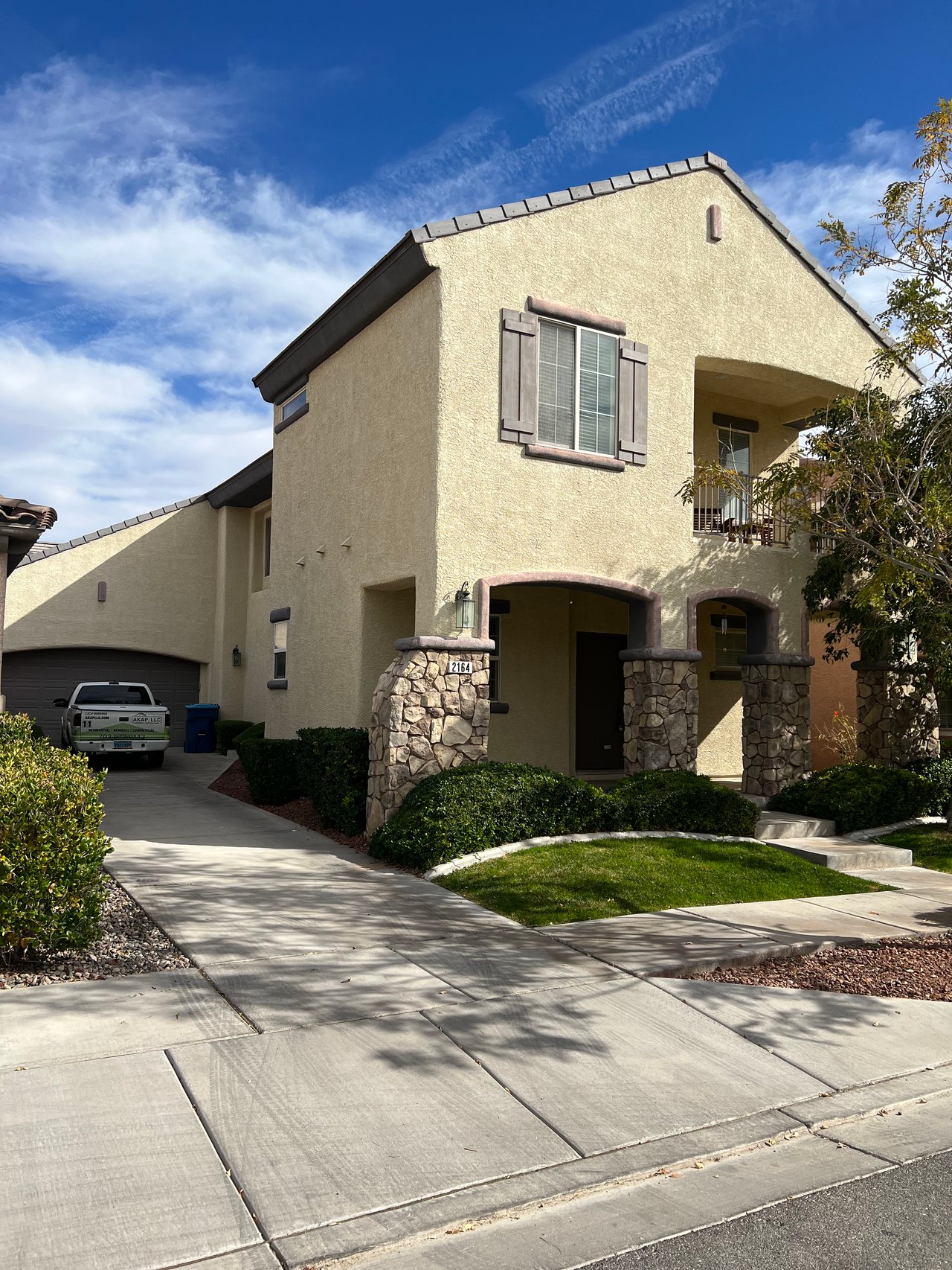 2164 Lone Desert Street