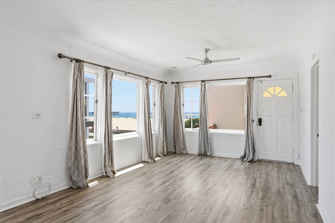 1602 The Strand (Entire Property)