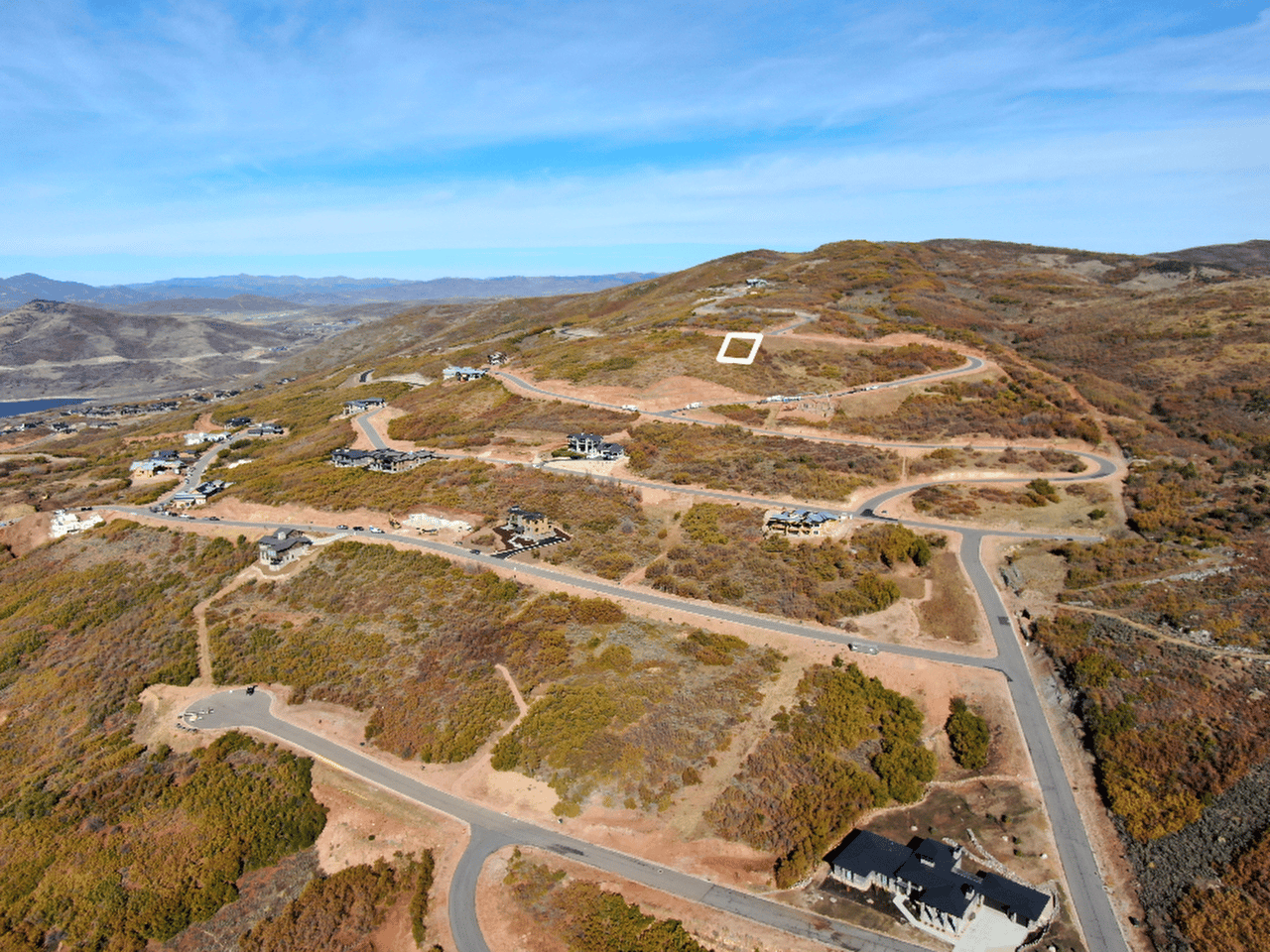 2002 E PEAK VIEW DR 