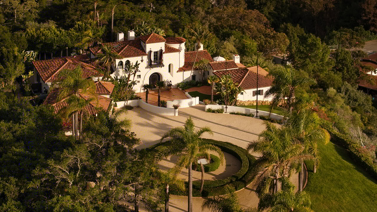 Via Laguna