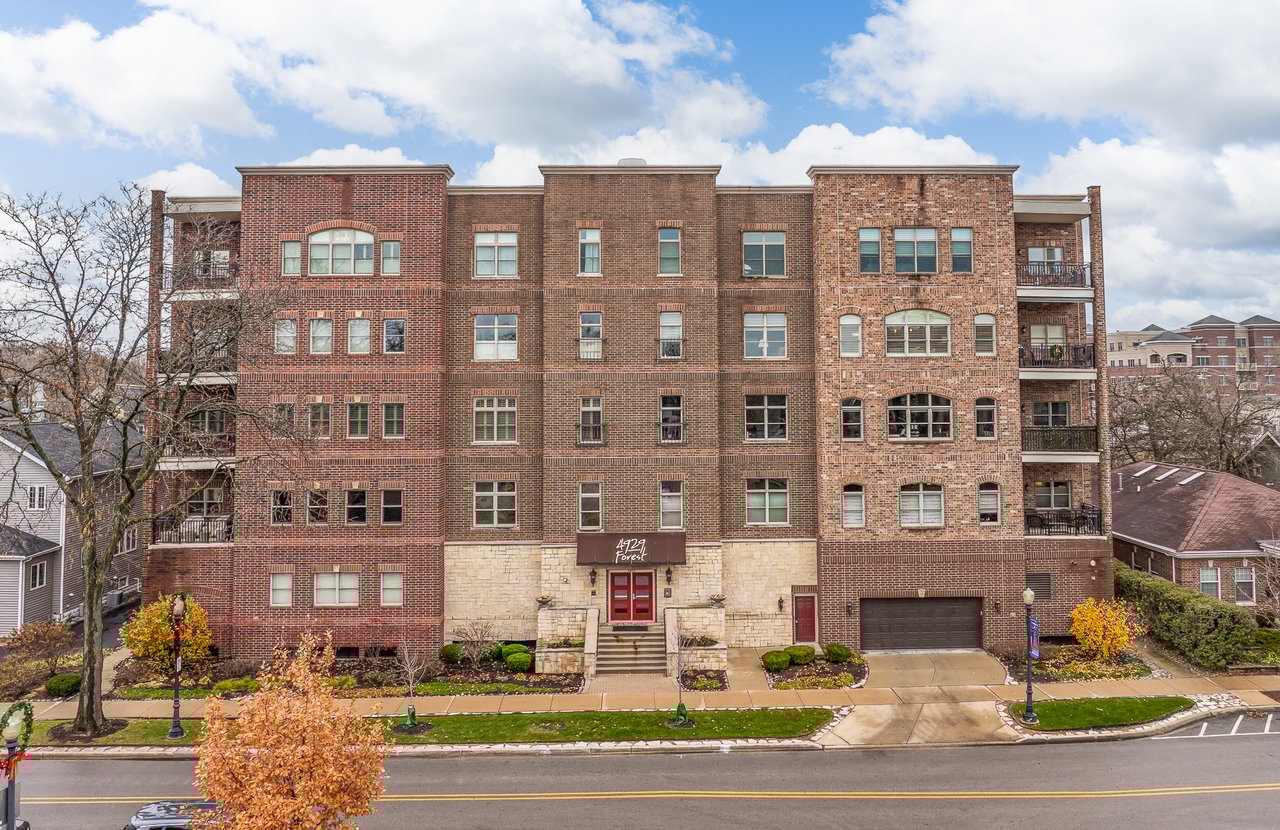 4929 Forest Ave, Unit 2E, Downers Grove