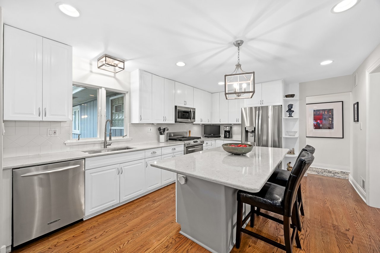 317 39th St, Downers Grove