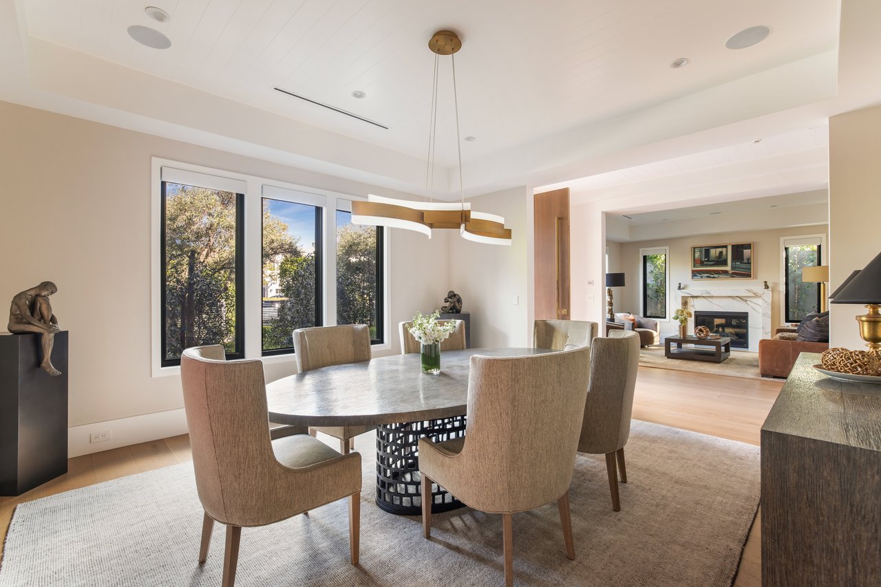 4533 Gentry Ave, Studio City