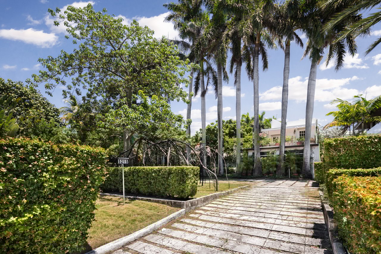 5215 Pine Tree Miami Beach