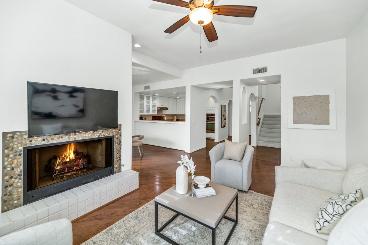 20802 N GRAYHAWK DR 1003,