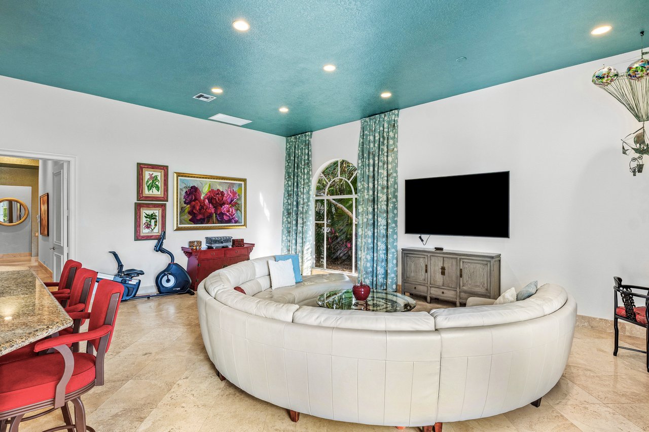 16330 Vintage Oaks Lane