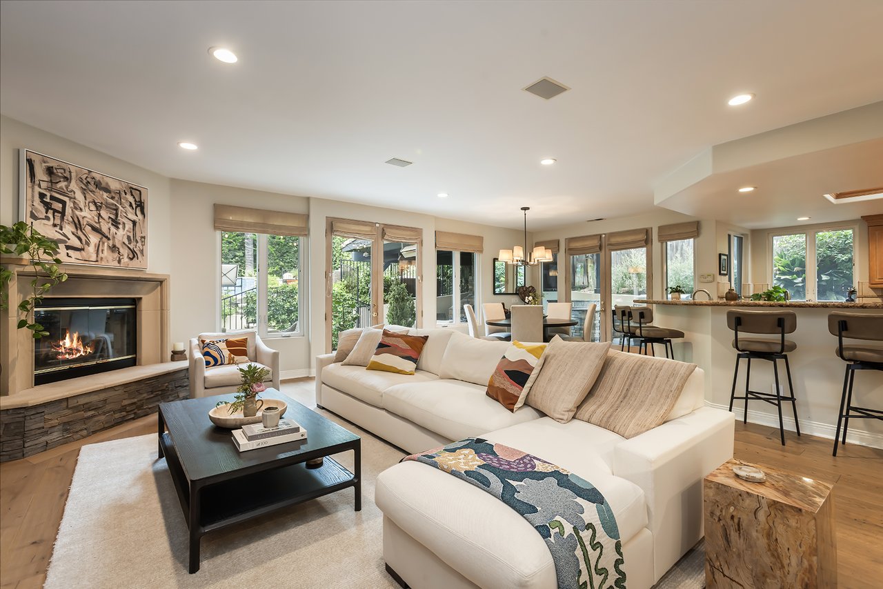 1935 Lyans Dr, La Cañada Flintridge
