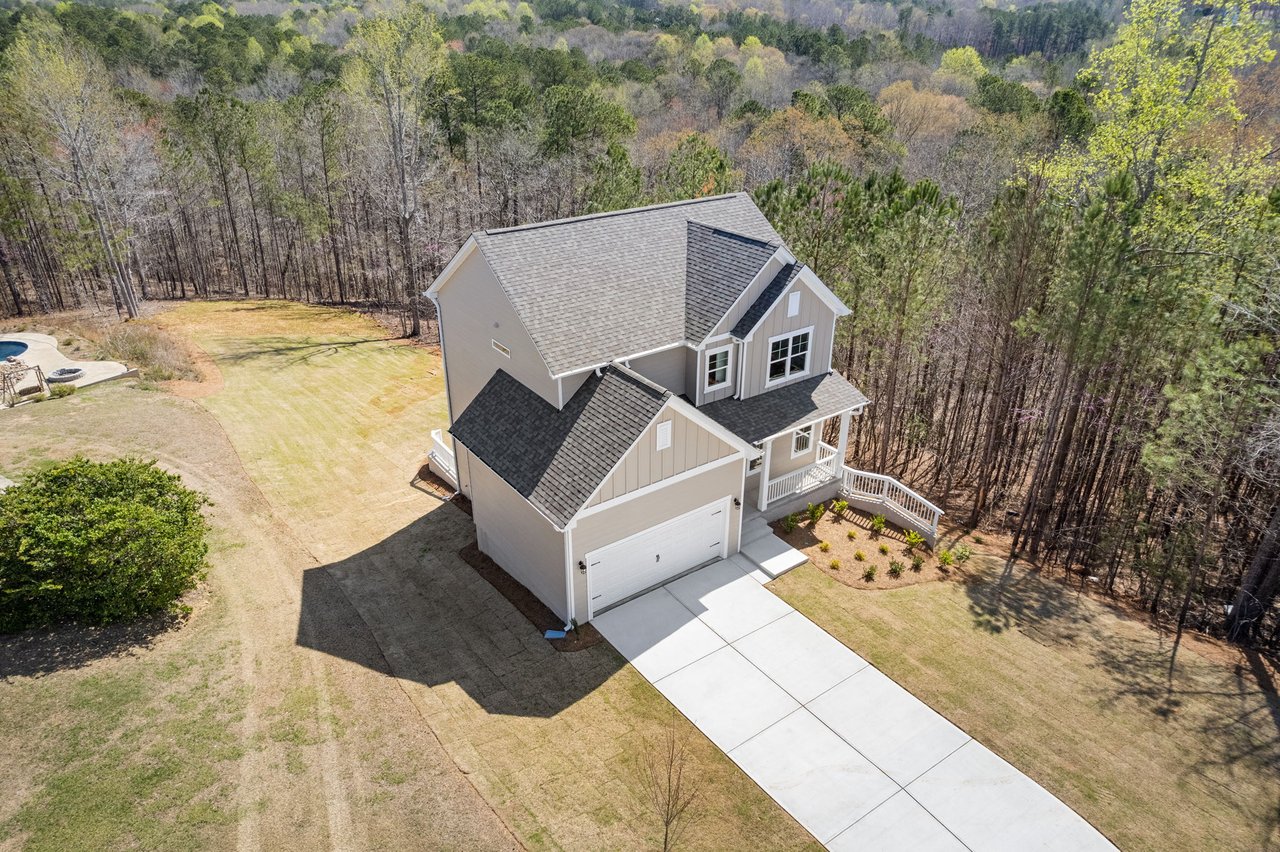 688 Shoals Trl