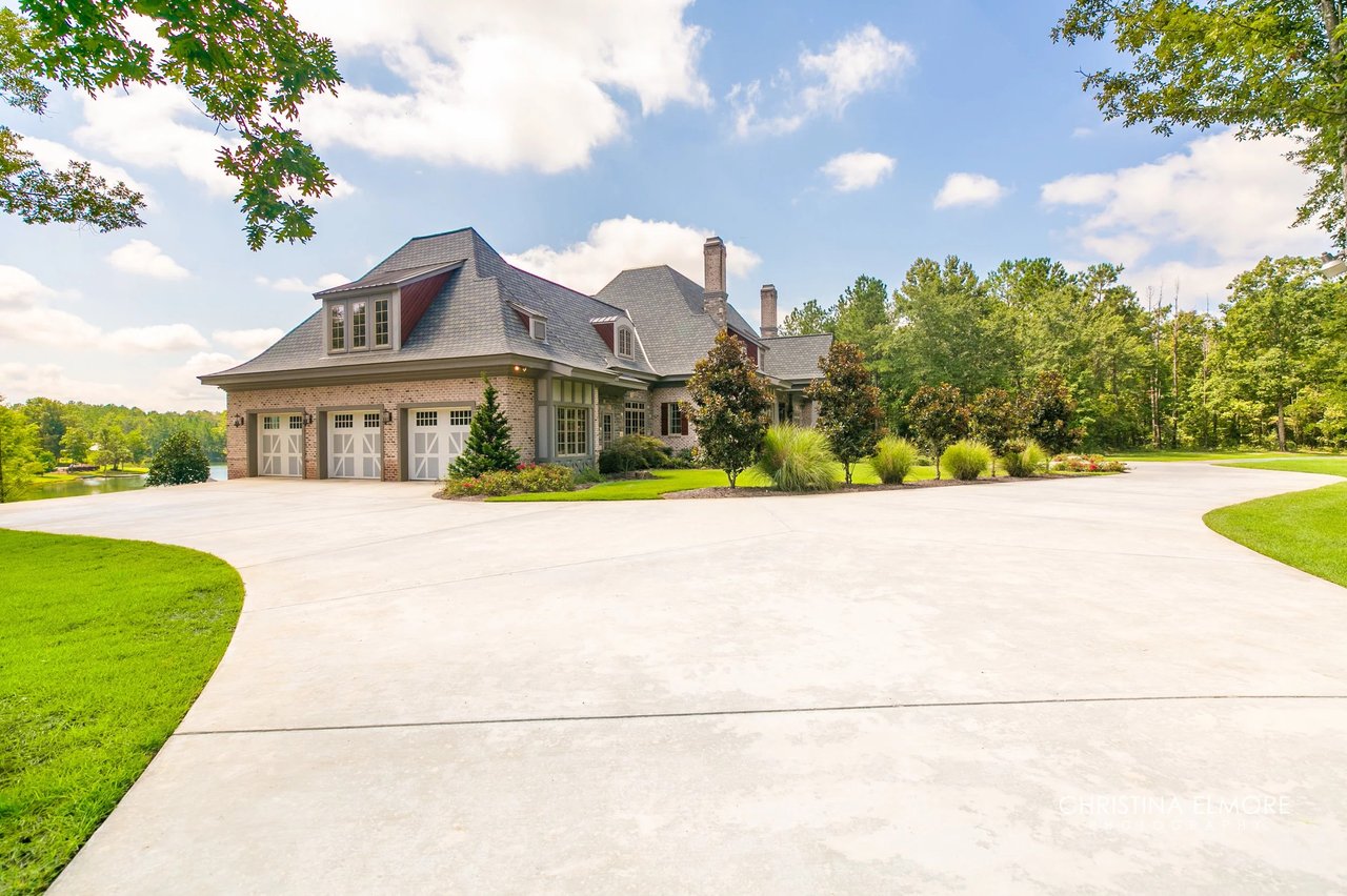 97 Southshore Court, Bonaire, GA 31005