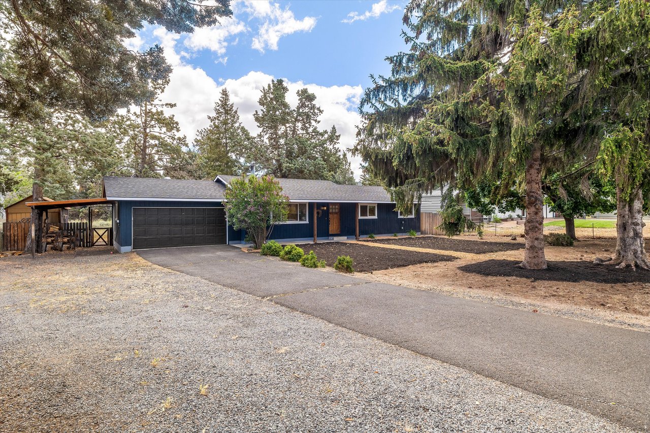 63634 Hunters Circle