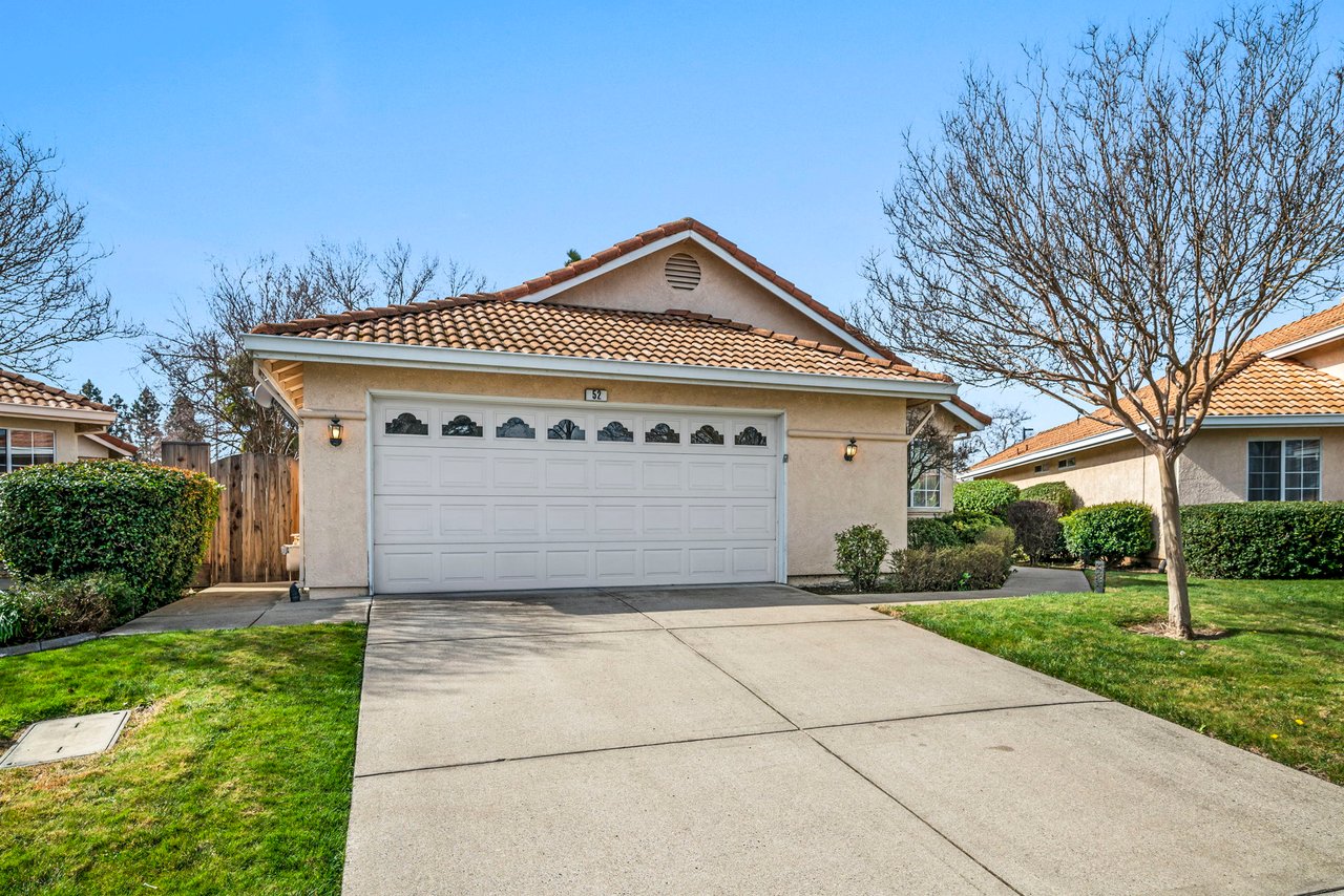 52 Bonaventure Ct