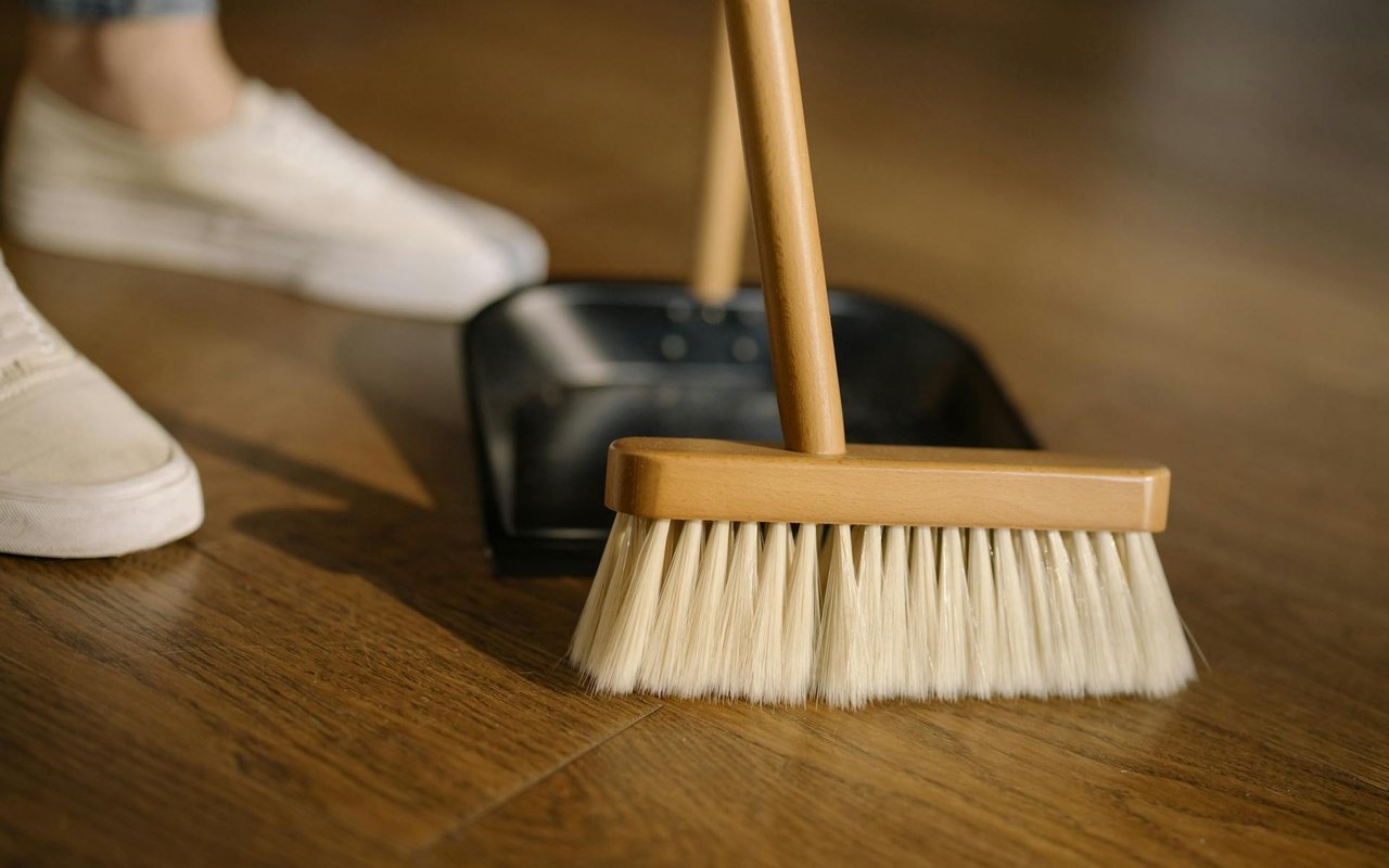 5 Cleaning Habits You Need To Break for Better Housekeeping