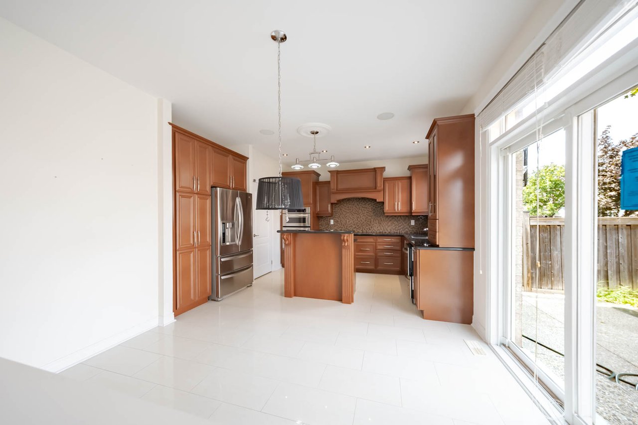 3 Shortreed Grove 