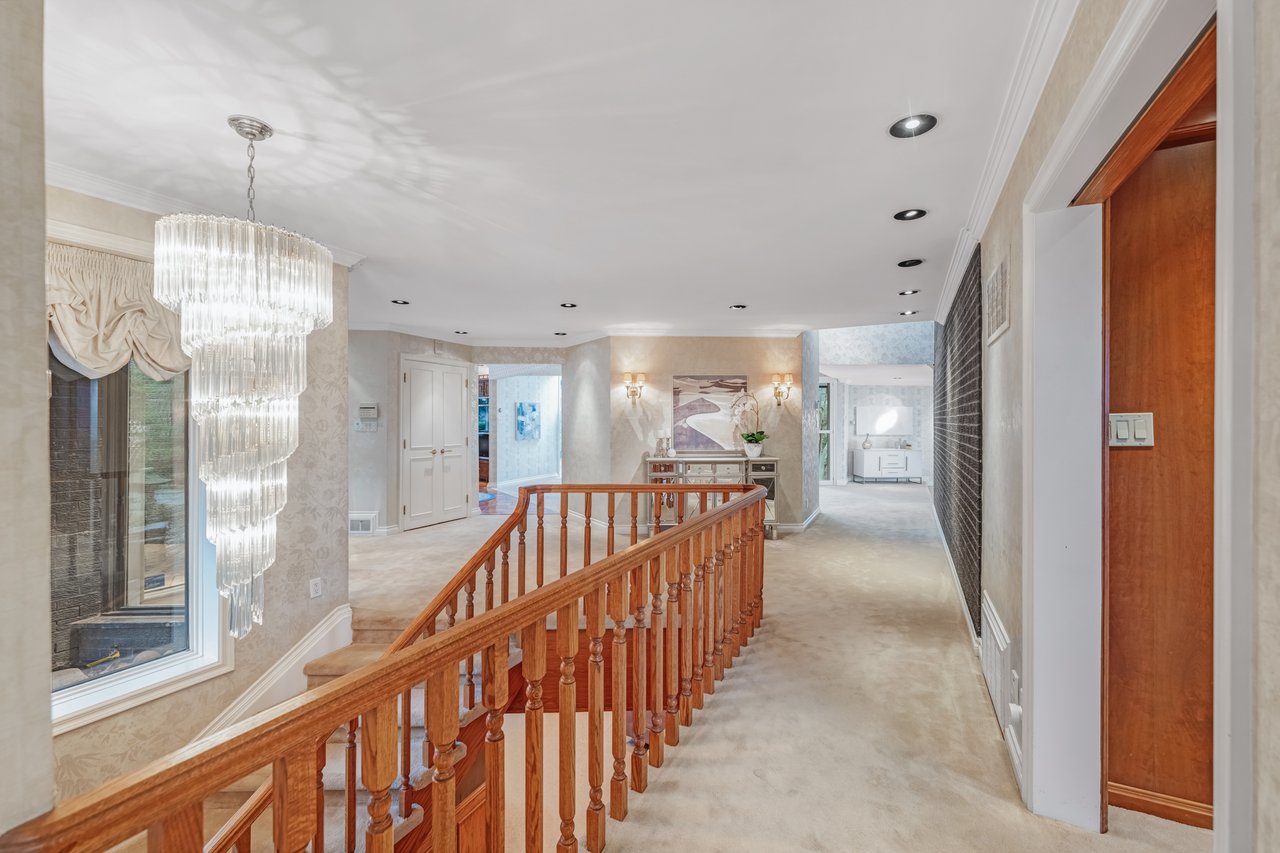 1000 Mississauga Heights Dr