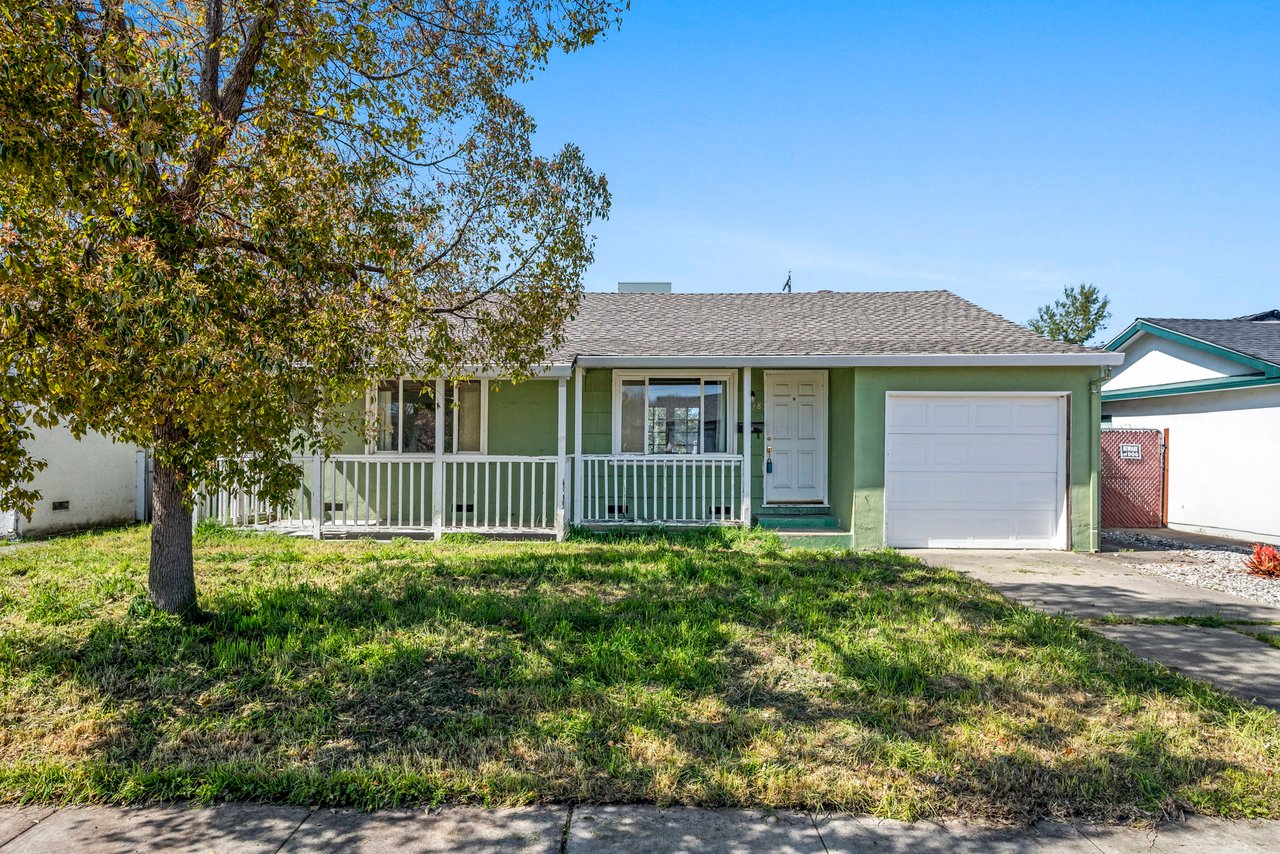 428 Chaparral Way