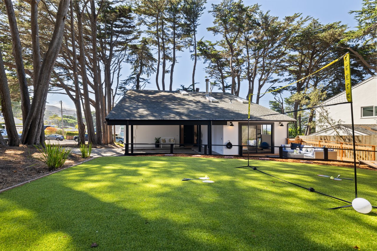 207 Beverly Pl