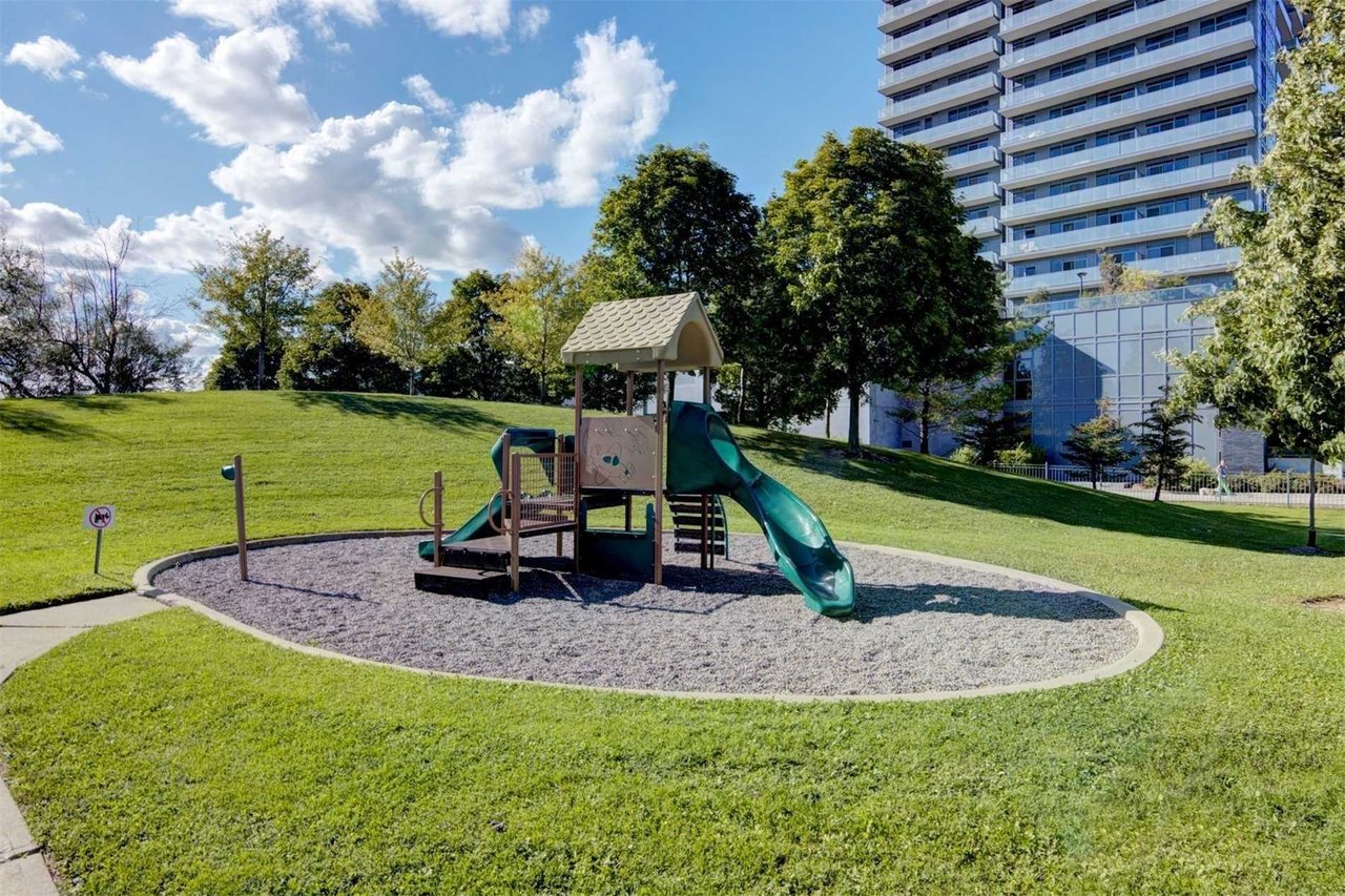 39 Oneida Crescent PH6