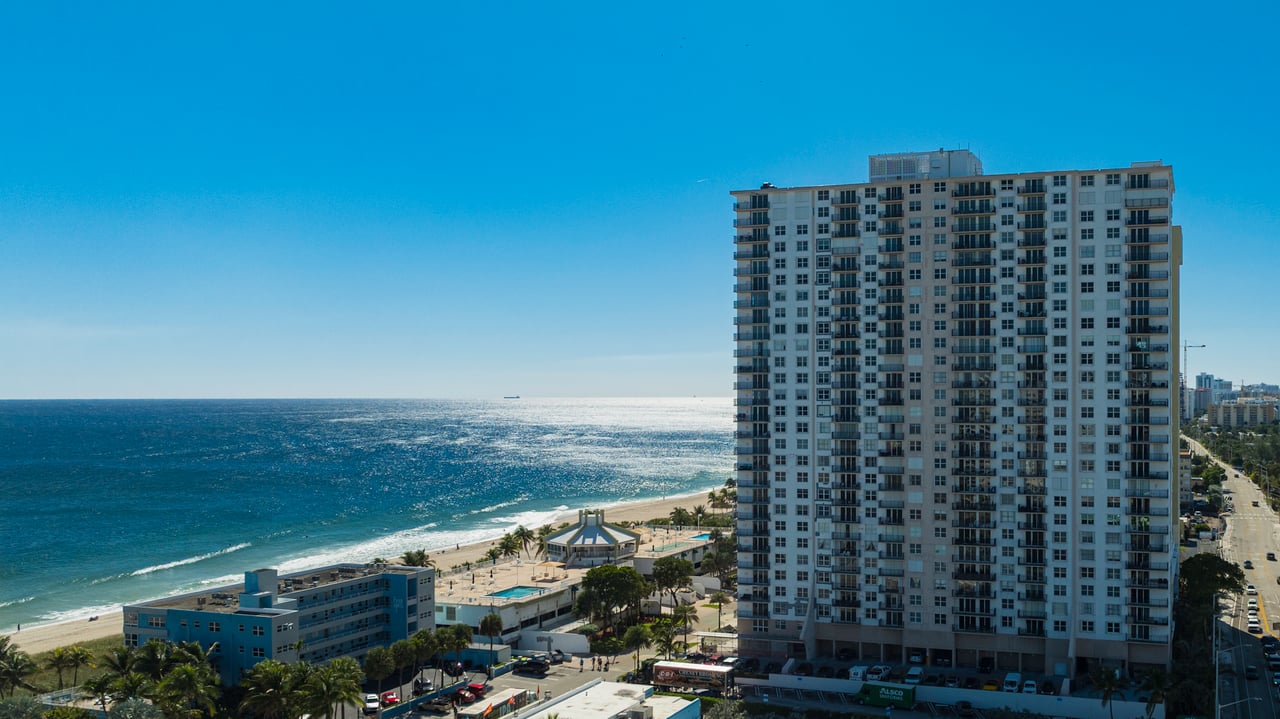 W Pompano Beach Hotel & Residences