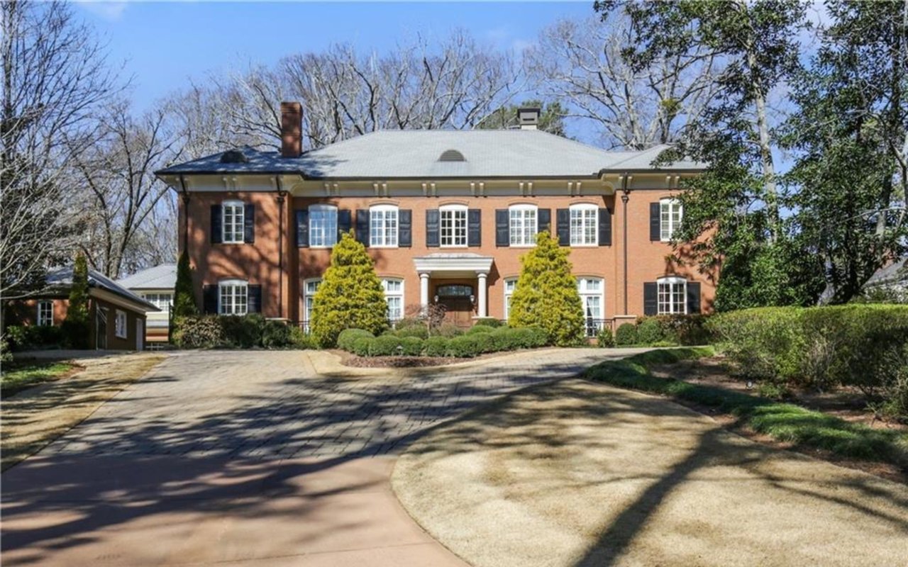 3370 Habersham Road NW, Atlanta GA: A Luxurious Estate in Tuxedo Park