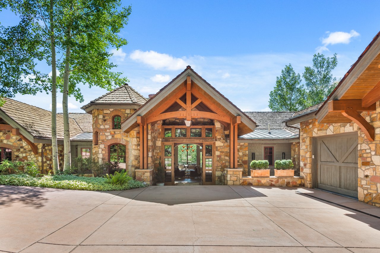 863 Hunter Creek