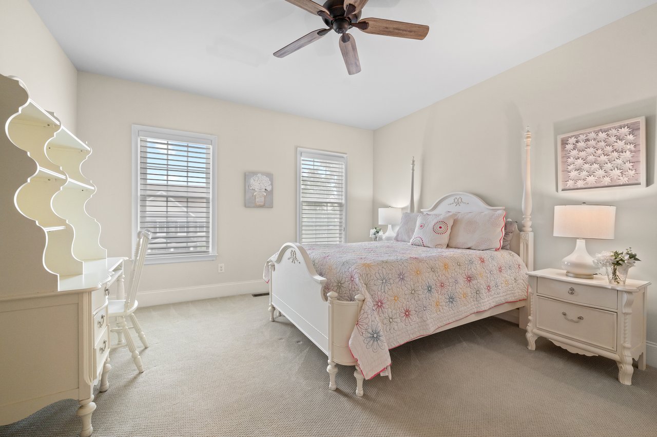 3728 Liseter Gardens
