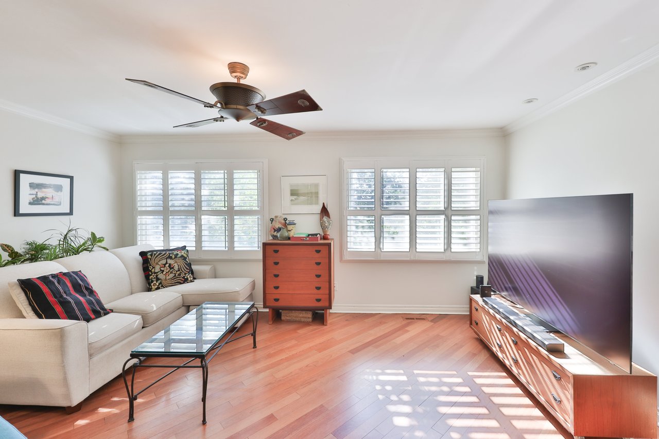 68 Tradewind Drive, Oakville