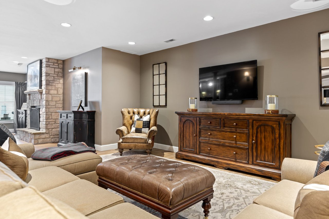 5319 Lancelot Drive
