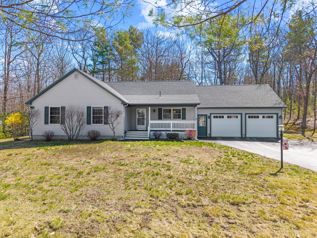 33 Ambrose Circle, Gray