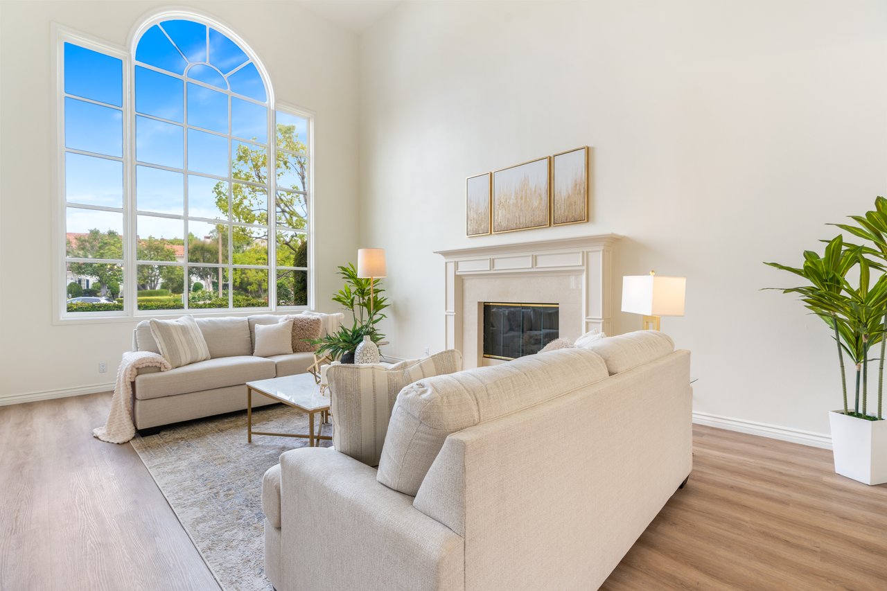 20 Meadow Wood Drive