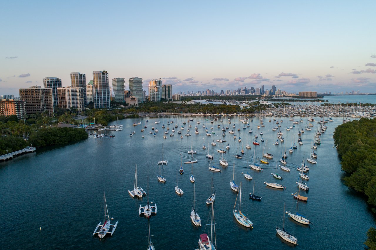 Four Seasons Coconut Grove