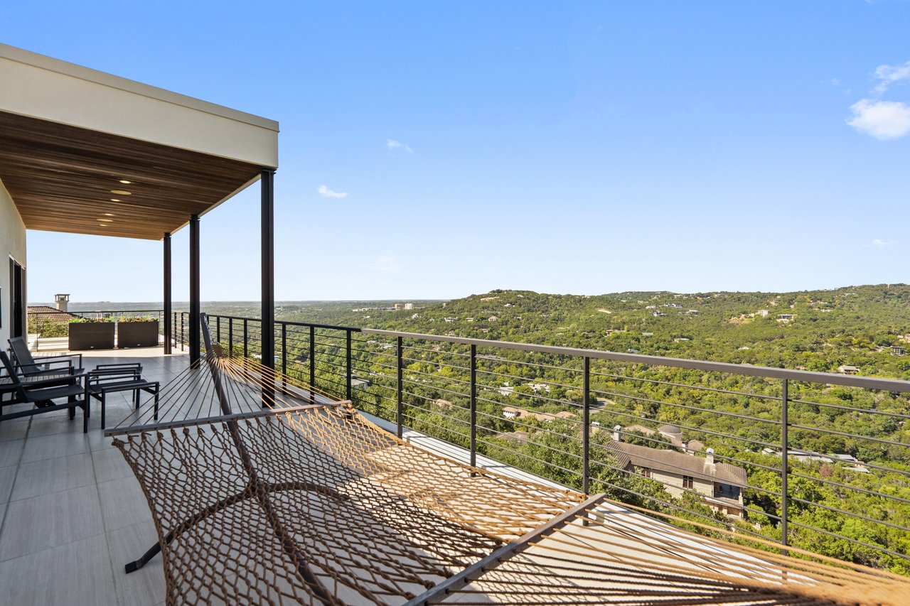 Modern Architecture Meets Hilltop Views