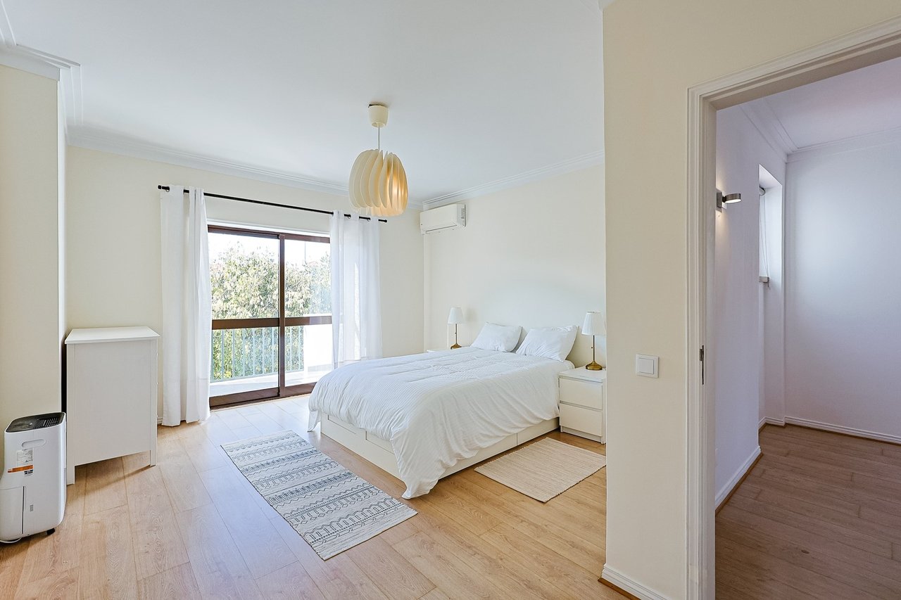 Luxury 3-Bedroom Apartment in Prestigious Cascais