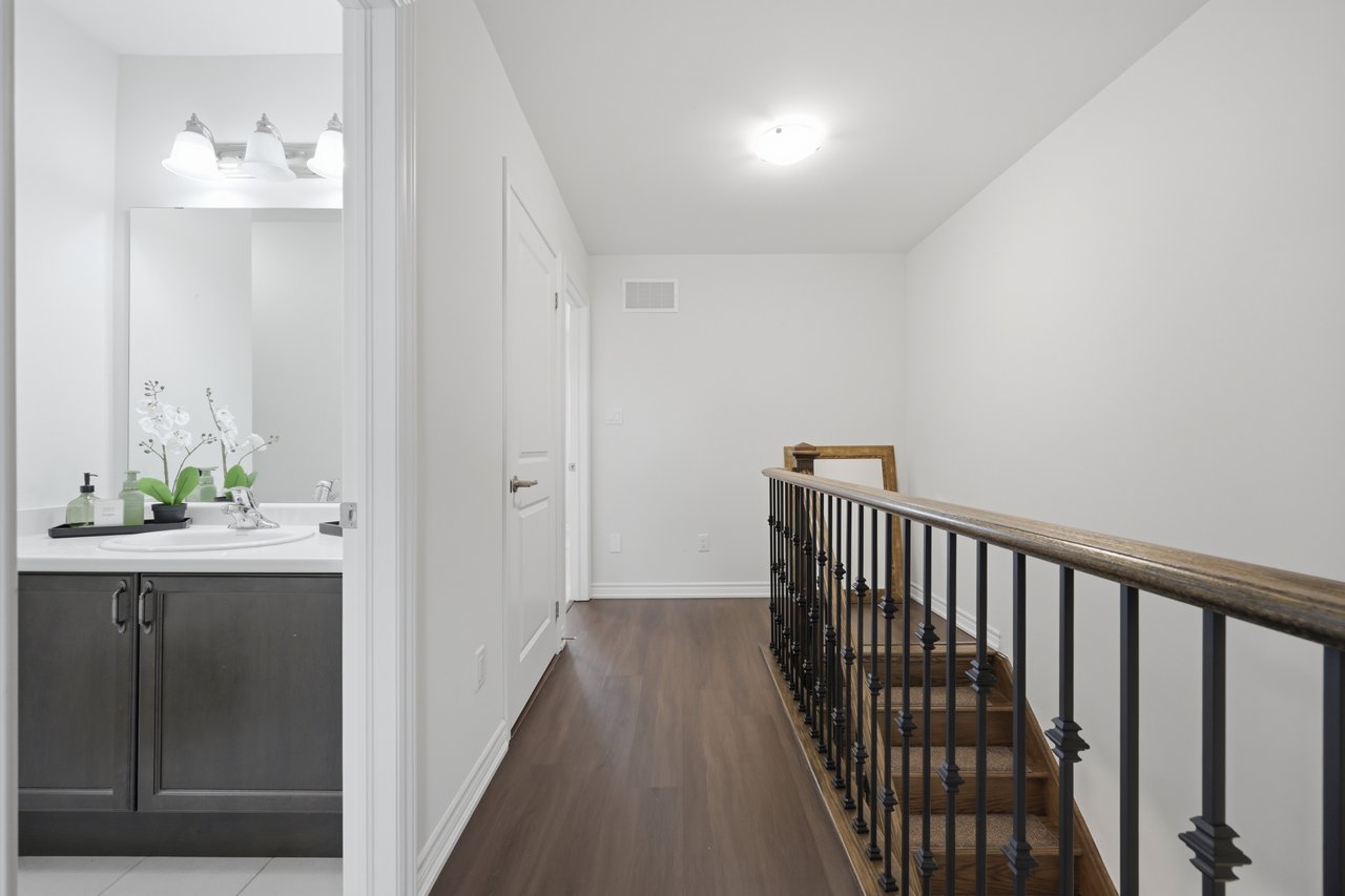 Waterdown Townhome