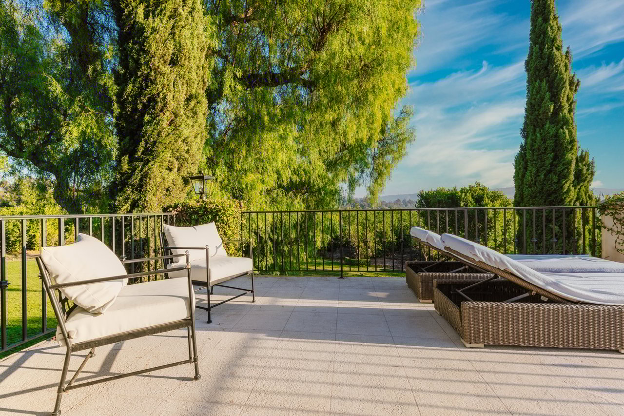 6201 Old Balcom Canyon Rd