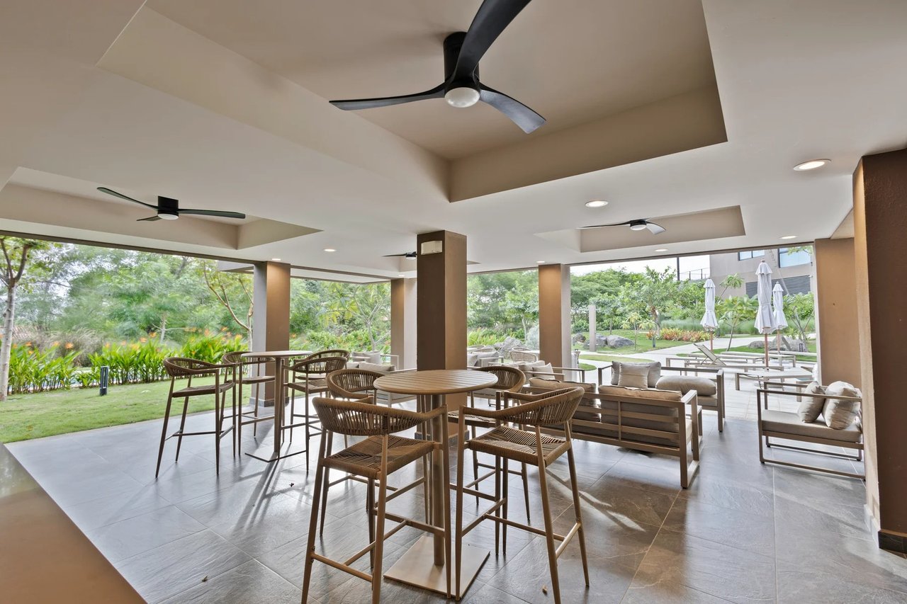 Luxury Ocean View Condo
