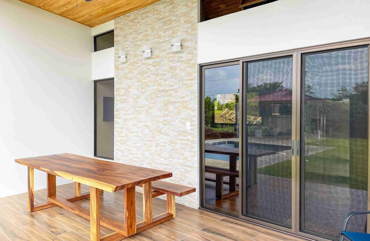 Brand-New Easy-Access 2-Bedroom Home with Big Pool & Peaceful Terraza on Calle Cascada in Ojochal Costa Rica