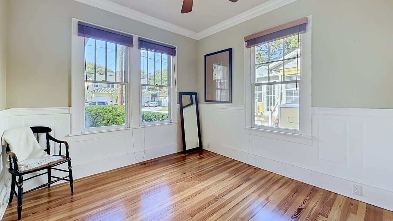 Charming 1925 Bungalow with Guesthouse in Orlando's Colonialtown