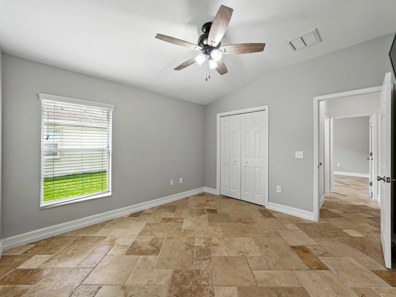 6957 BOULDER RUN LOOP