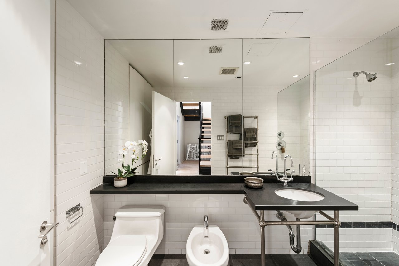 366 Broadway, 6/7D