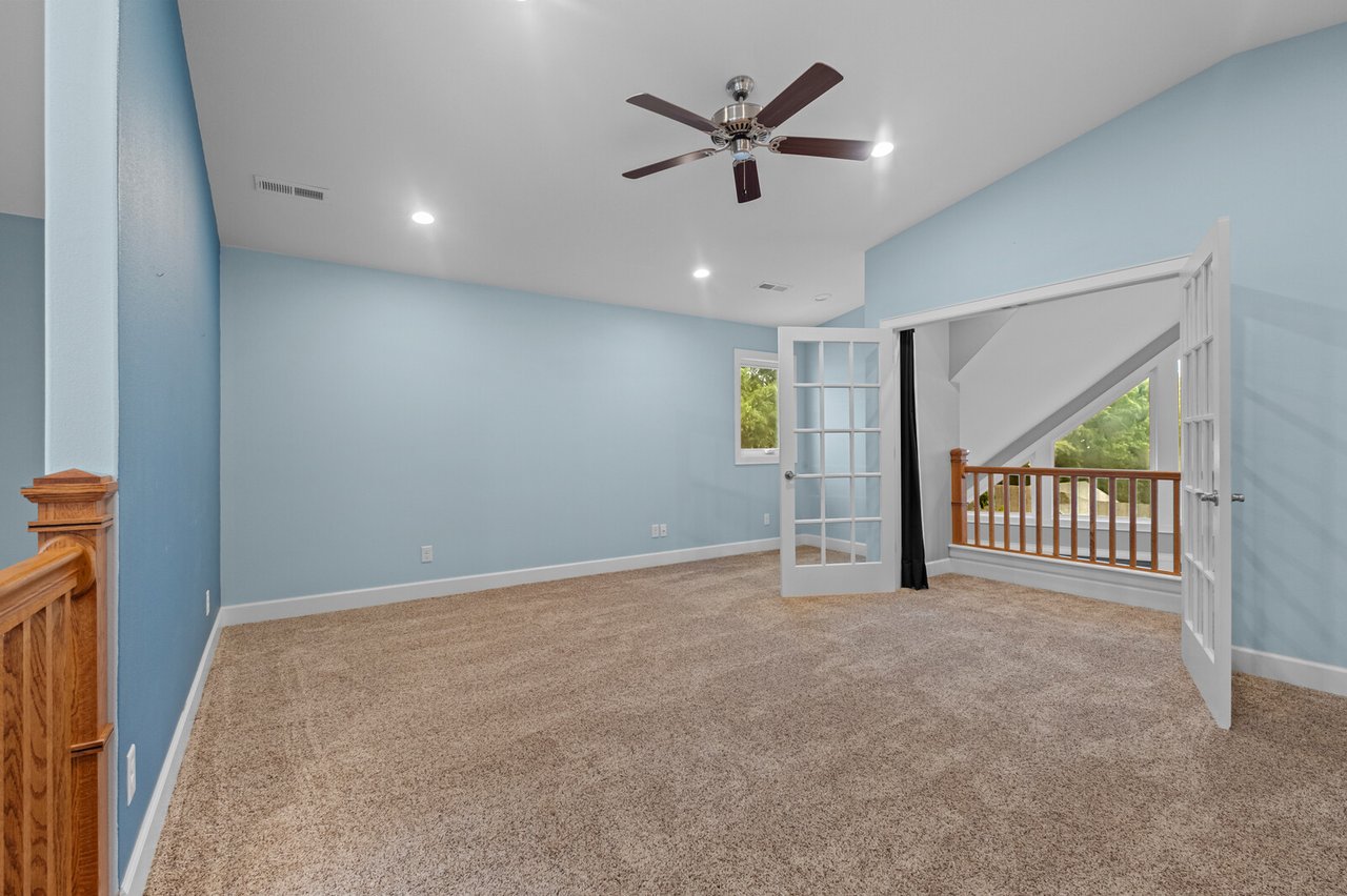 19123 Hill Rd, Springdale, AR 72764