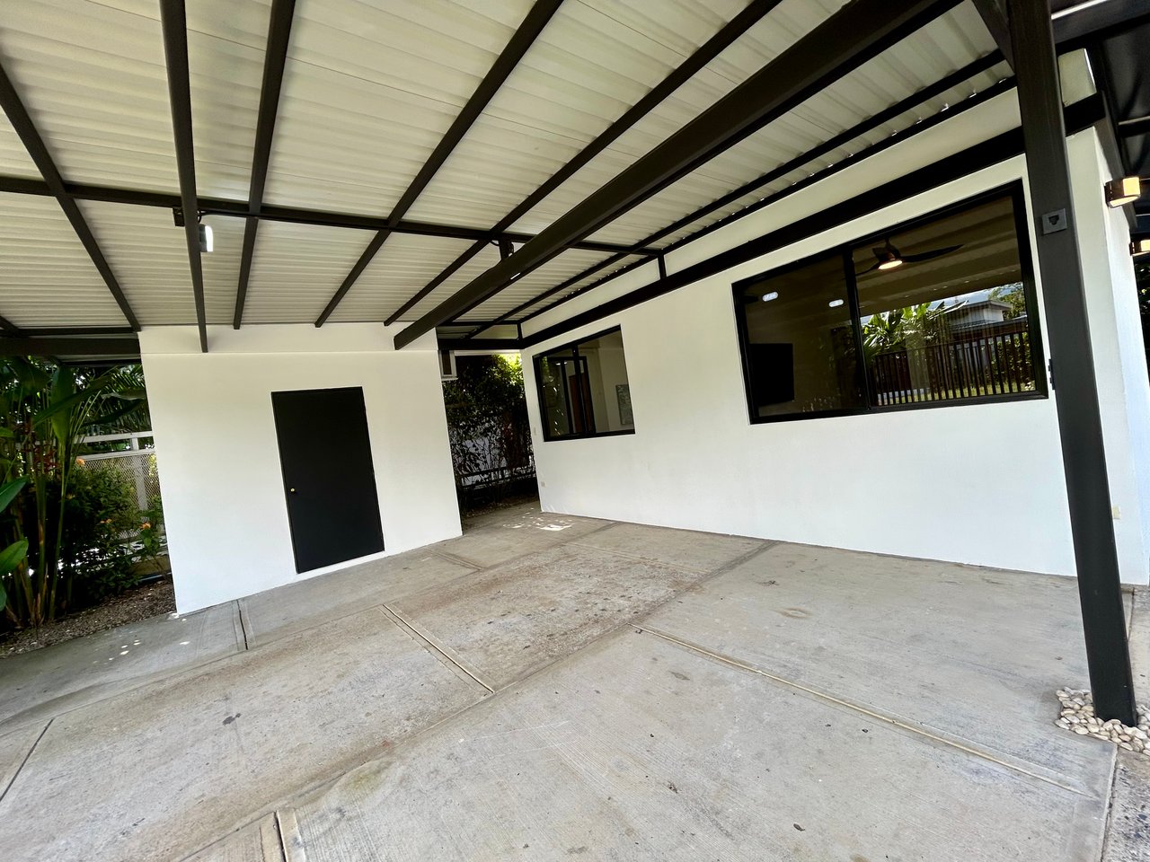 Walk-to-Everything Uvita Retreat | 3BR Home Minutes from the Beach