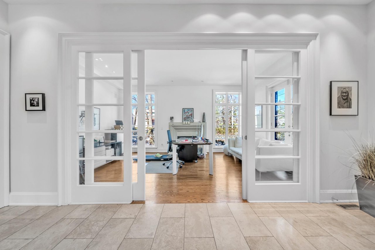 Sun-Filled Corner Lot