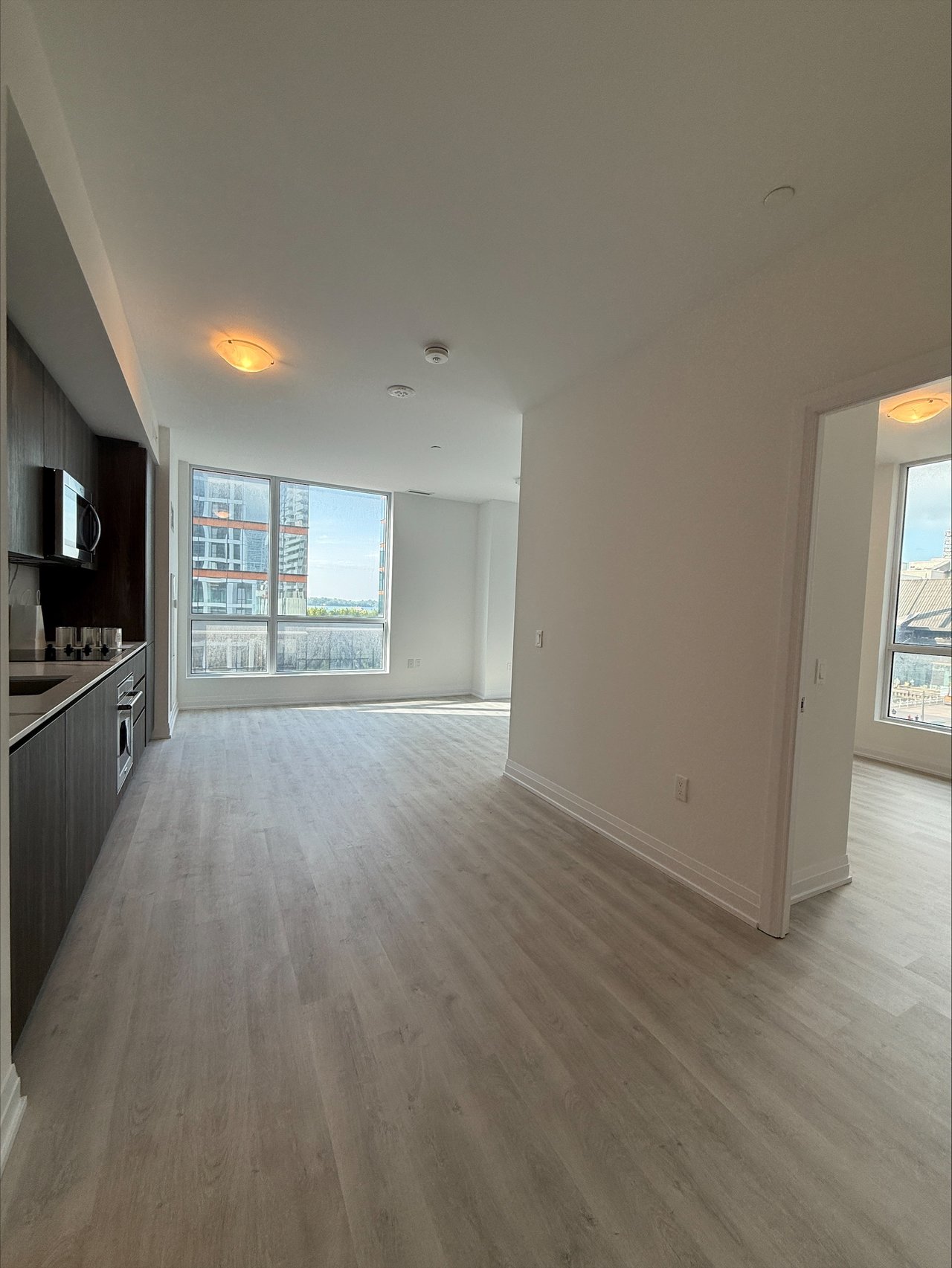 15 Richardson Street, Toronto Unit: 524