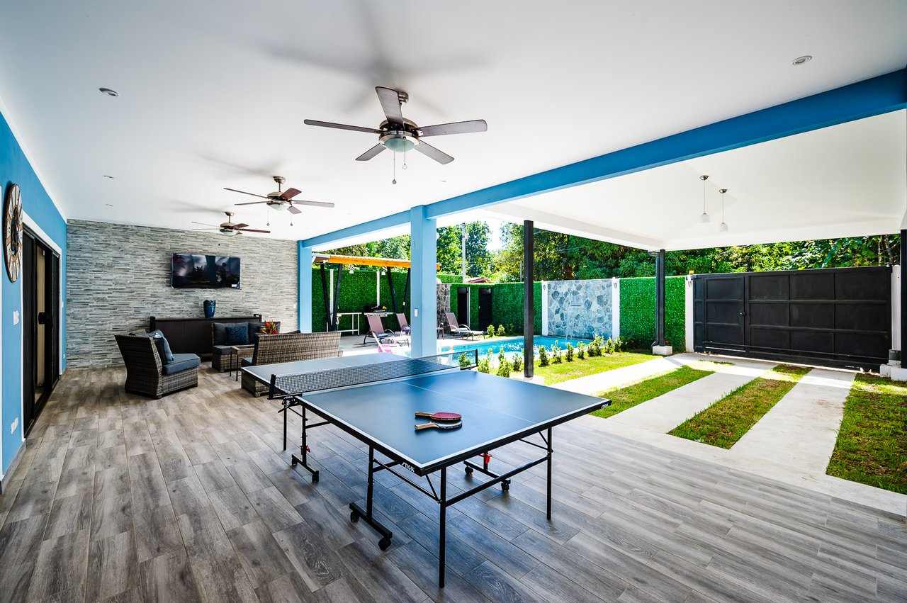 Casa Luna | Live the Costa Rica Dream - Private Home Just Minutes from the Beach!