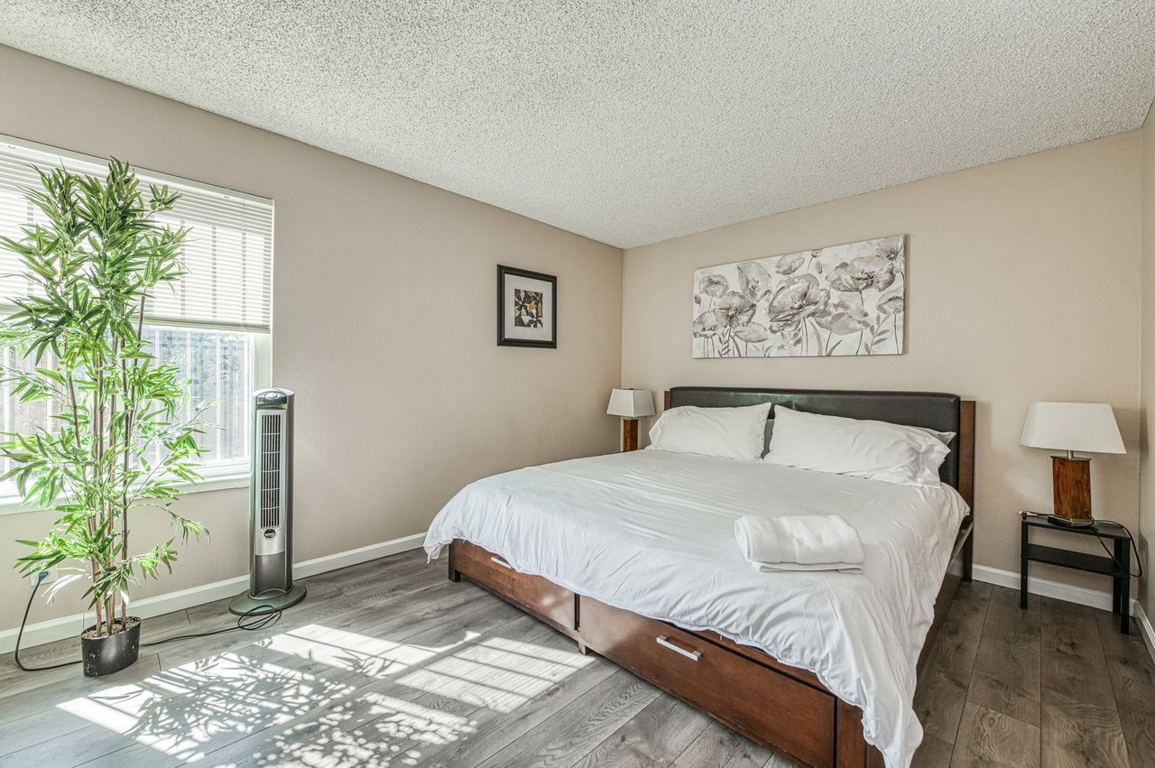 2247 W Dakota Avenue #116, Fresno