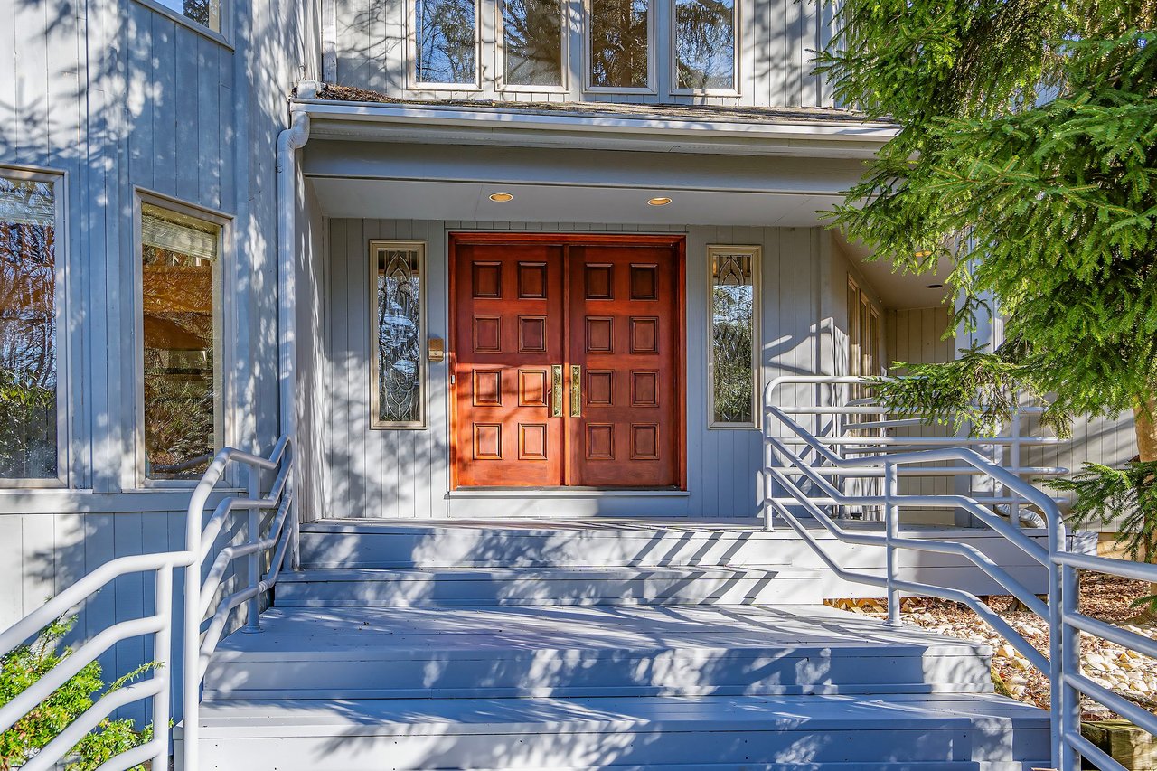7 Jayhawk Way, Holmdel, NJ