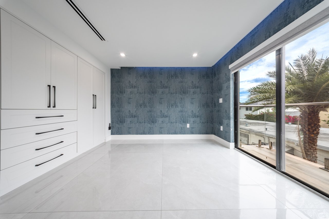 5601 N ocean