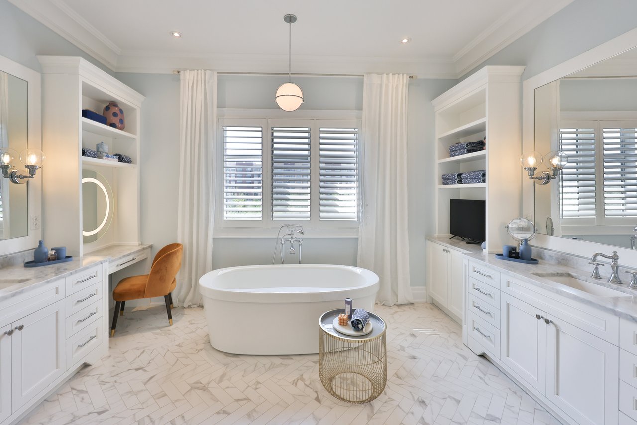 3100 Daniel Way, Oakville